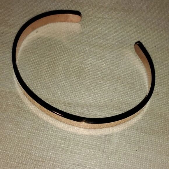 ‎Cuff bracelet - Picture 2 of 2